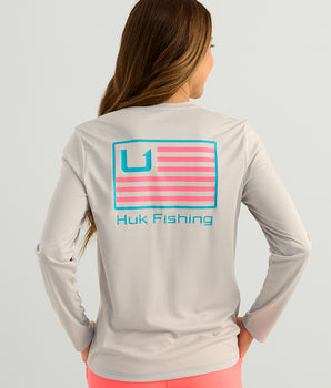 Womens Americana Pursuit Performance V-Neck
