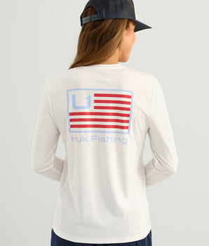 Womens Americana Pursuit Performance V-Neck