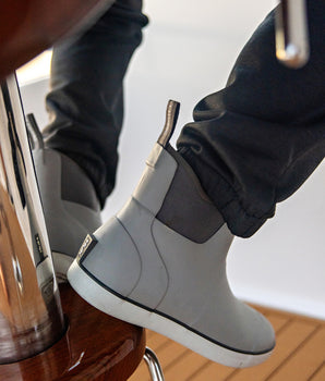 Rogue Wave Boots